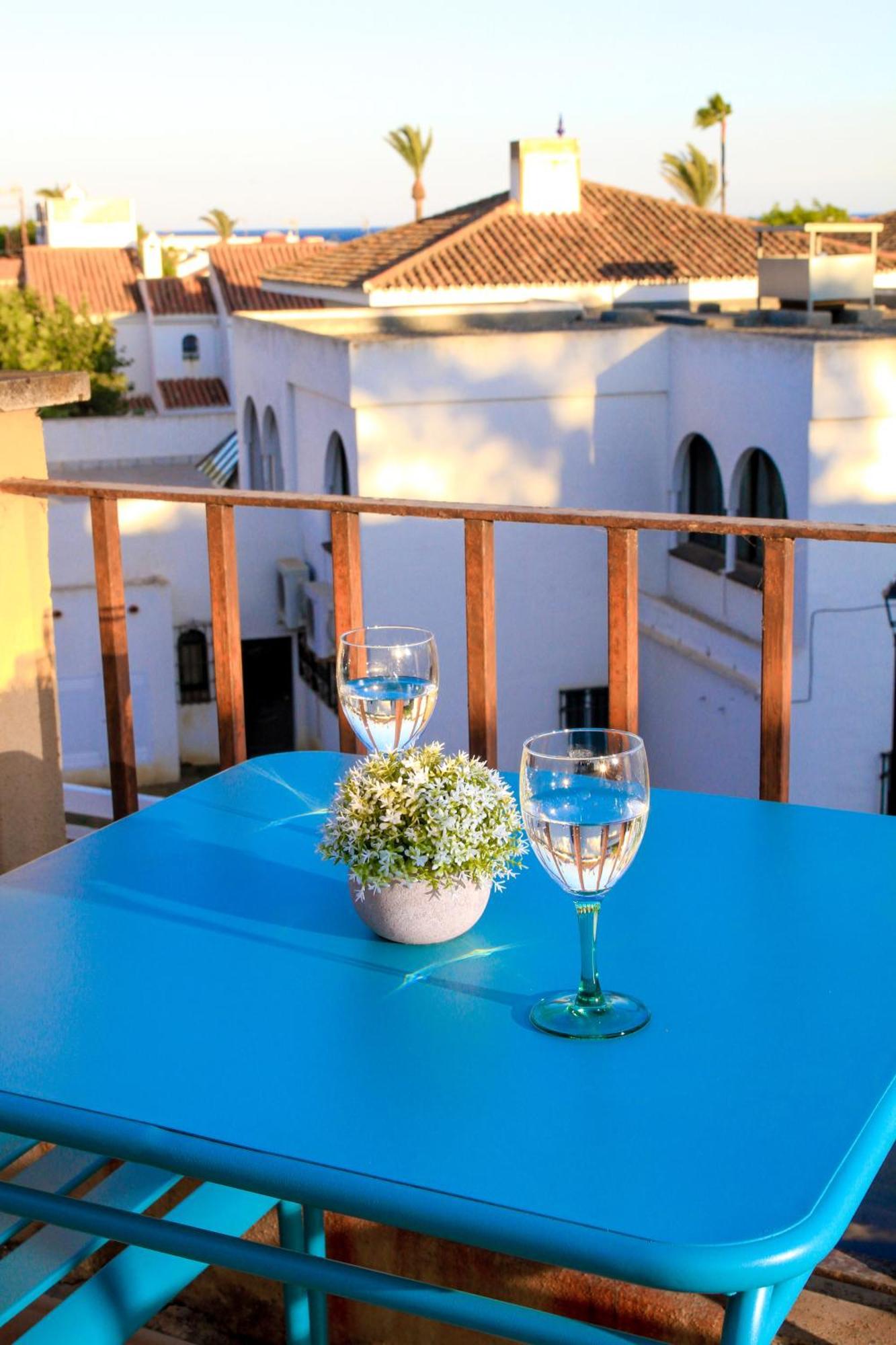 Апартаменты Atico Con Gran Terraza A 50 Metros De La Playa De Casares Сан-Луис-де-Сабинильяс Экстерьер фото
